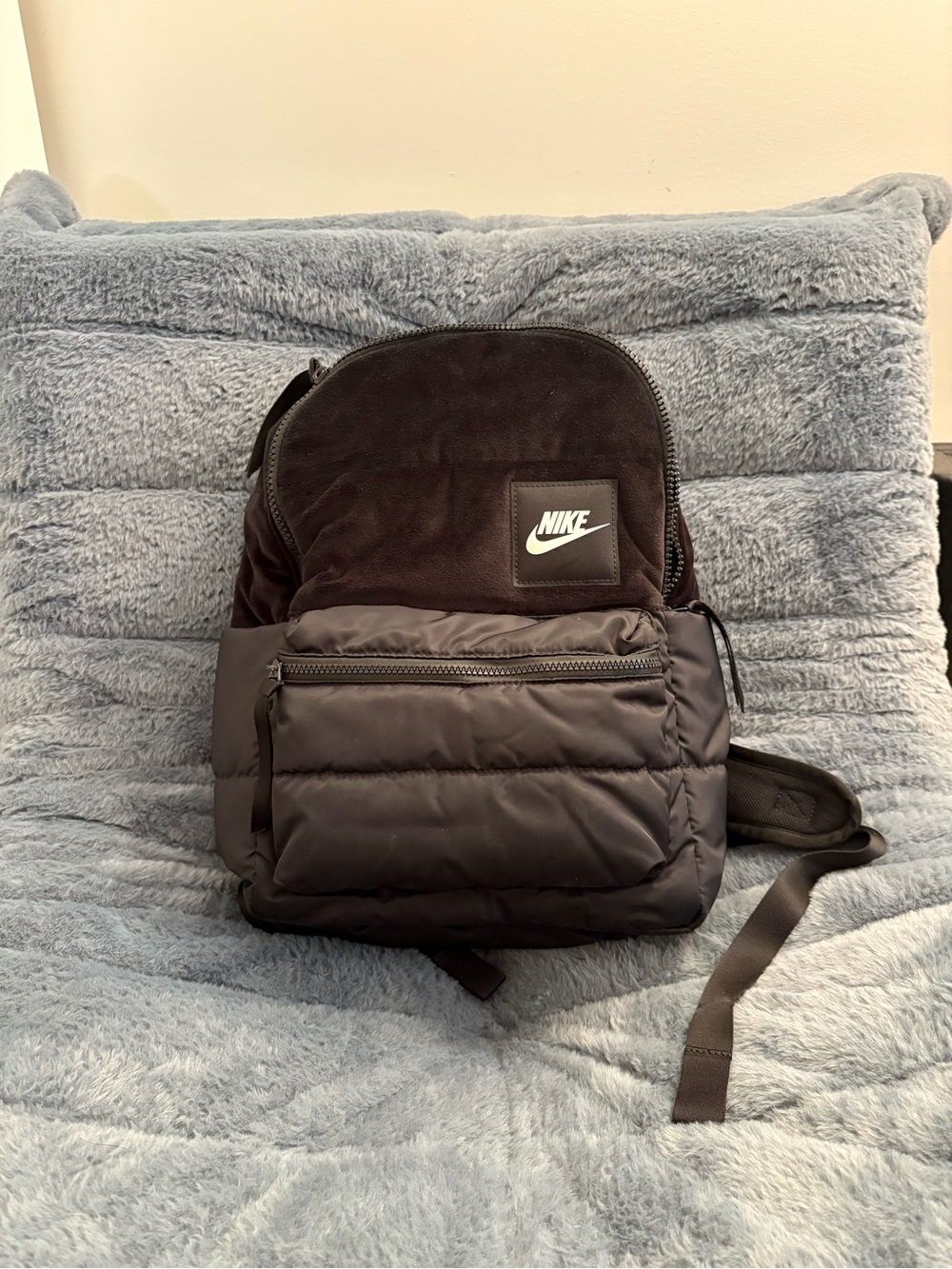 Nike Black Men's Puffer-Style Backpack
